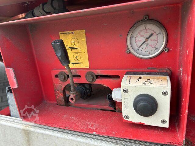 Semirremolque de plataforma baja FAYMONVILLE F-S43-1ABA / hydr. Hubbed / Funk / Seilwinde