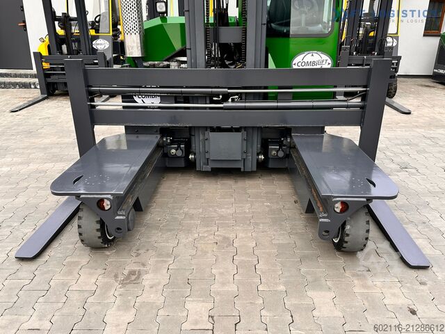 4-way forklift truck Combilift C3000 / 4100 MM / 3 TONS / LPG /LIKE NEW