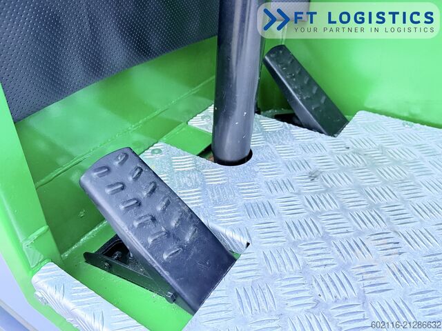 4-way forklift Combilift C4000 TRIPLEX 6900 GAS FREE LIFT CABIN