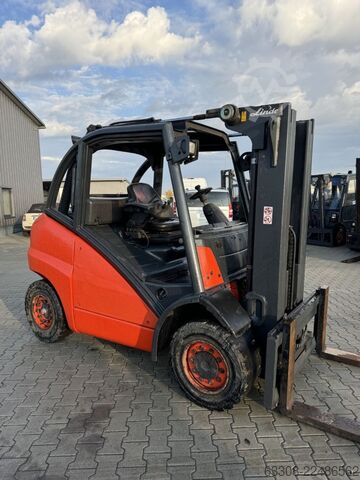 Dieselstapler Linde H45D Containerfähig