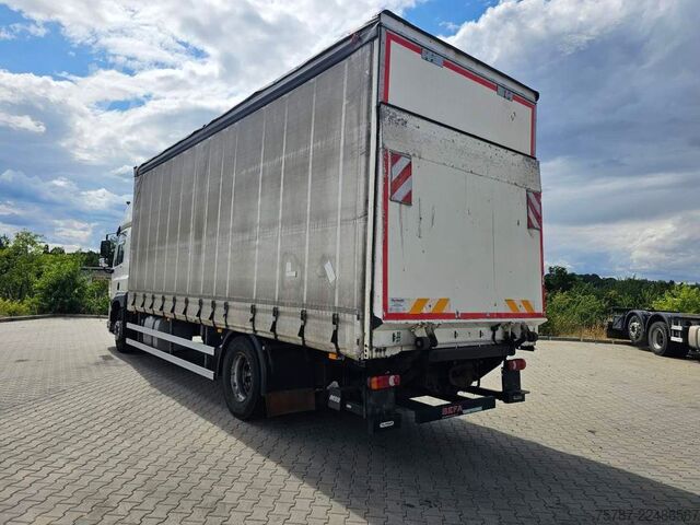 Camion cu platformă și prelată DAF DAF CF 310 Space Cab, Gardine, Ladebordwand 1,5