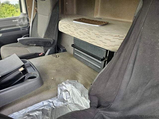 Camión plataforma con toldo DAF DAF CF 310 Space Cab, Gardine, Ladebordwand 1,5