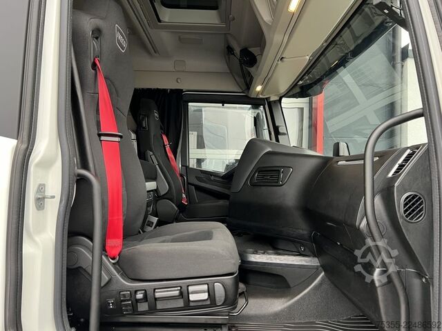 Tractor estándar IVECO Stralis AS440S46T LNG ACC Intarder BSIS+Kamera