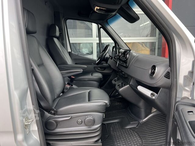 Furgoneta de caja alta MERCEDES-BENZ Sprinter 319 CDI DISTRONIC NAVI 10MBUX 360° CAM
