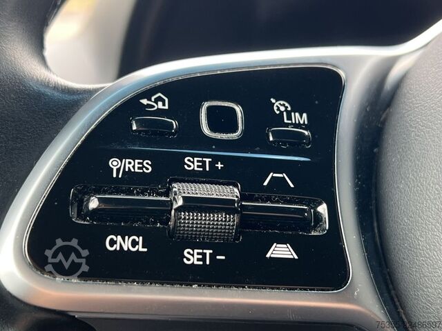 Furgoneta de caja alta MERCEDES-BENZ Sprinter 319 CDI DISTRONIC NAVI 10MBUX 360° CAM