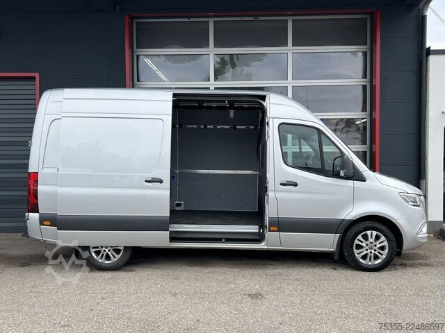 Furgoneta de caja alta MERCEDES-BENZ Sprinter 319 CDI DISTRONIC NAVI 10MBUX 360° CAM
