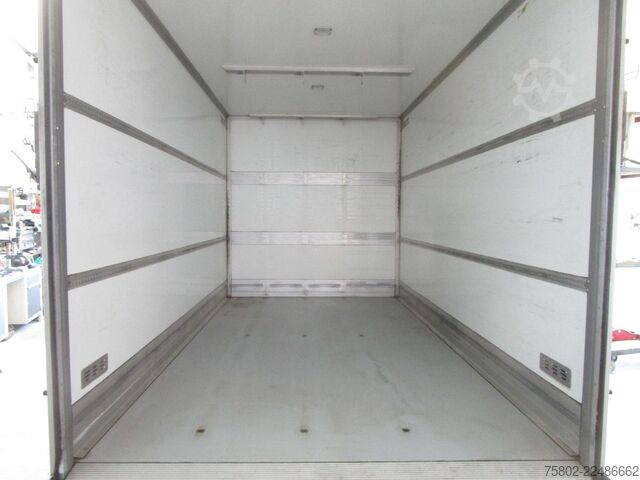 Transporter mit Koffer PEUGEOT Boxer  2.0L 130PS*3-Achser+Türen+Rampe hinten*