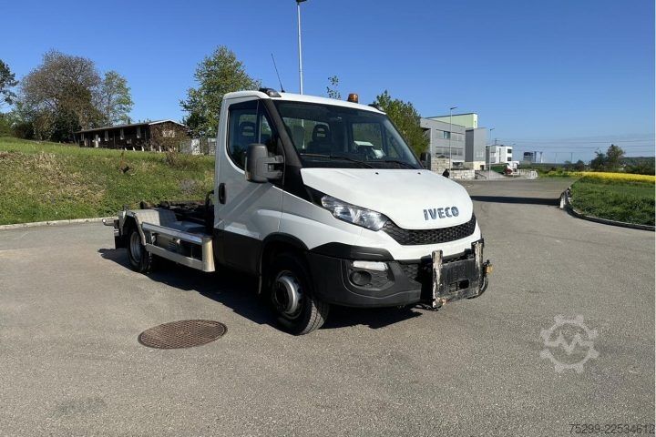 Tovornjak s kavljem za kontejnerje Iveco 70C17 Haken / Kehricht / WD
