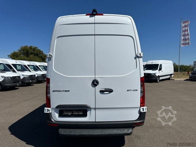 Panelová dodávka MERCEDES-BENZ Sprinter 317 CDI KA/L2H2/3665/MBUX/NAVI/AUTOMATI