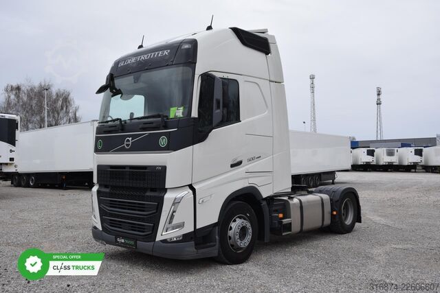 Standardne veomasin VOLVO FH 500 Globetrotter XL Varios