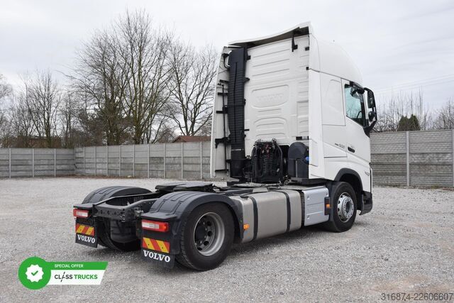 Standardne veomasin VOLVO FH 500 Globetrotter XL Varios