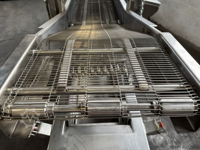 FRYER TYPE BR 3000/400 GEA-CFS braadlijn Type BR 3000/400