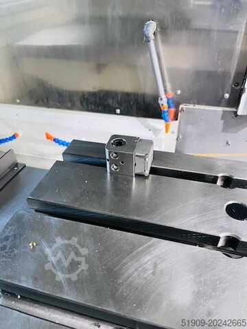 Вертикальный обрабатывающий центр POS POSMILL CE1000