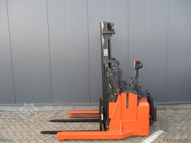 Ročni viličar TOYOTA RWE120