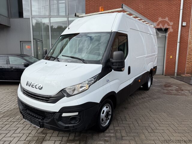 Furgoneta con techo elevado Iveco daily 40C15 L2H2 Airco