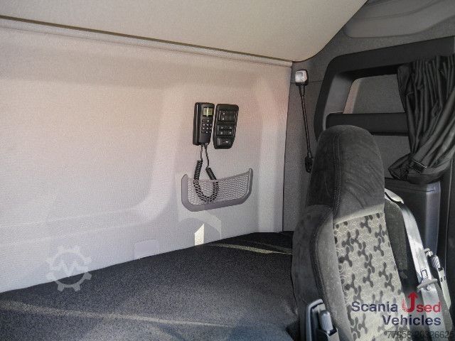 Standardowy ciągnik siodłowy Scania R 460 A4x2NA - SUPER -