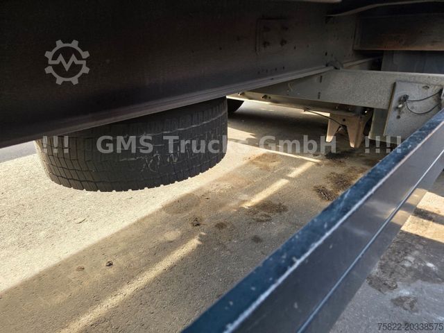 Öppen semitrailer med kapell SCHMITZ CARGOBULL SCB S3T / Varios / German / neutrale Plane