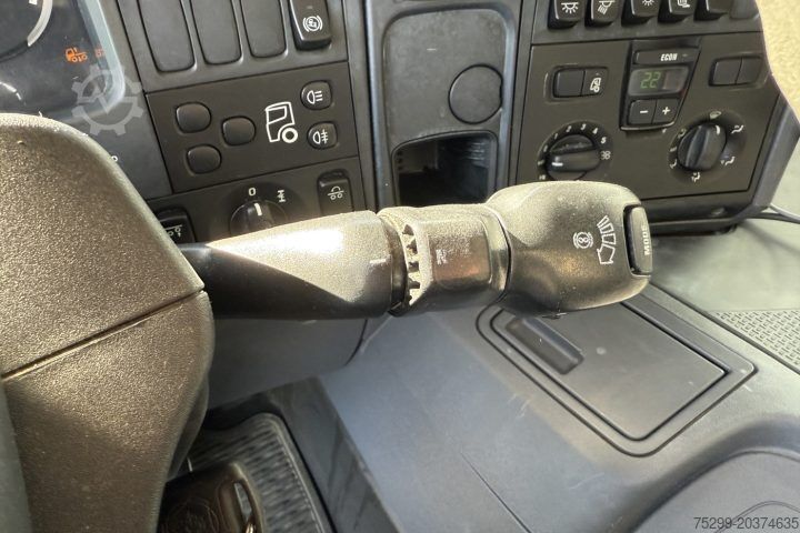 Vuilniswagen Scania P360 LB 6x2 Faun  / Swiss-Vehicle