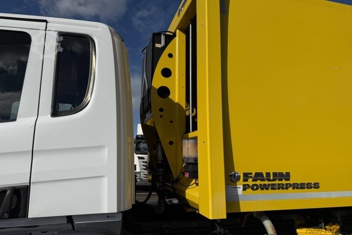 Vuilniswagen Scania P360 LB 6x2 Faun  / Swiss-Vehicle