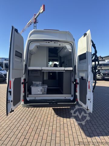 Wohnmobil VW Grand California 2023 | Automatico Automatico | Completamente Accessoriato