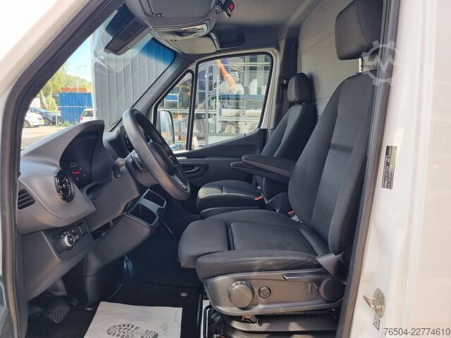 Vỏ tủ lạnh Mercedes-Benz Sprinter 314 CDI Kuhlkoffer/ Carrier Viento 300...