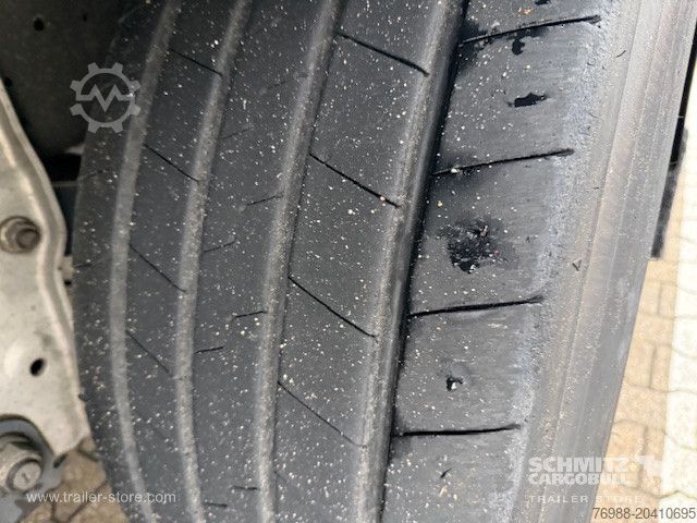 Открытый полуприцеп с тентом Schmitz Cargobull Curtainsider Standard