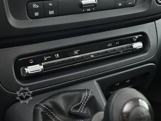 Xe buýt nhỏ Mercedes-Benz Vito 116 CDI Kasten Lang Navi Spurh.-Ass. Tot