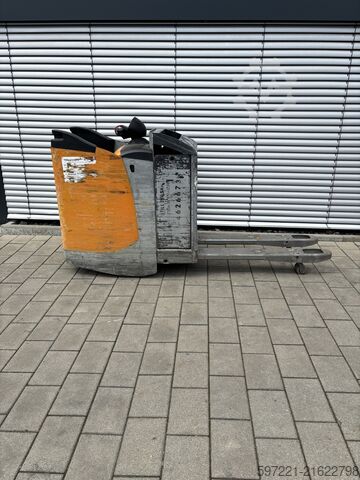 電動パレットトラック Still EXUS22
