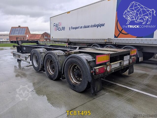 Containertransport Turbos Hoet Tank chassis Gooseneck