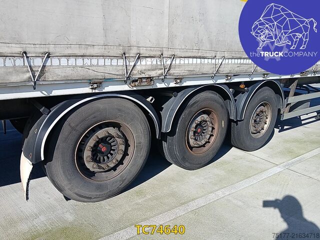 Schiebeplanen Fruehauf 