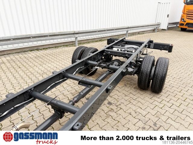 Van chassis Iveco Daily 72C18H/P DK 4x2, Nebenantrieb, Mehrfach