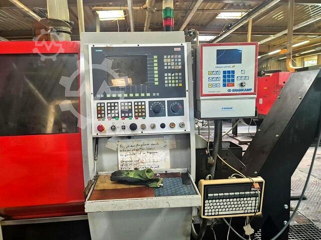 Mesin bubut CNC EMCO TURN E345 II