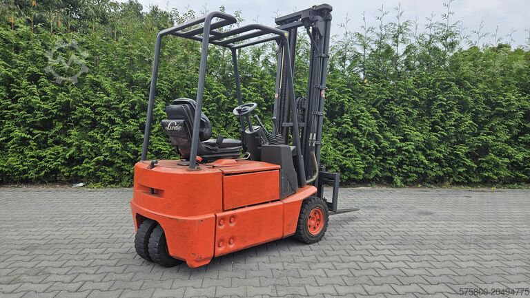 Elektrischer Gabelstapler Linde E15, 1500 kg Tragkraft. Linde E15