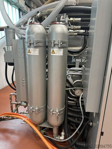 Sprautumótunarvél NETSTAL SYNERGY  S-2400-900