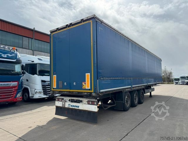 נגרר חצי פתוח עם ברזנט KRONE SD *  * BORDWÄNDE * GUT BEREIFT * 2.70 M H