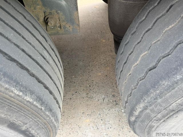 נגרר חצי פתוח עם ברזנט KRONE SD *  * BORDWÄNDE * GUT BEREIFT * 2.70 M H