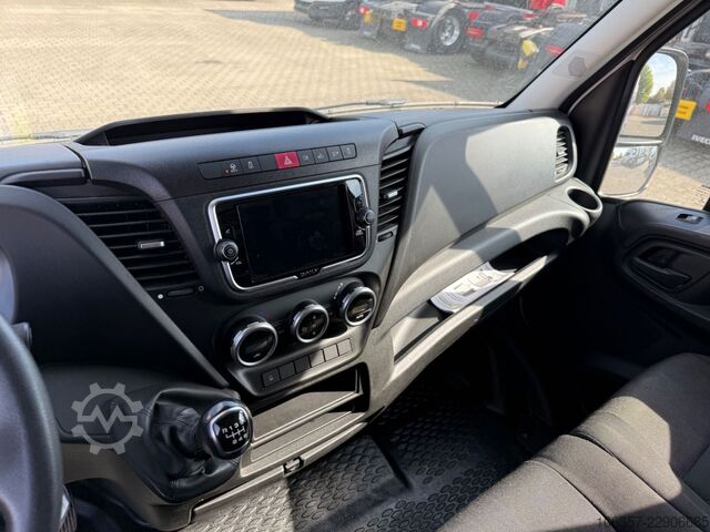 Laatikkoauto IVECO Daily 35C16 3,0L Koffer LBW 750kg Euro6E Seitent
