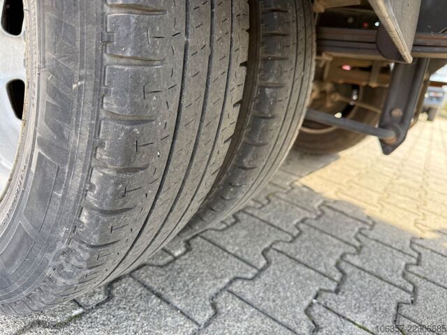 Laatikkoauto IVECO Daily 35C16 3,0L Koffer LBW 750kg Euro6E Seitent