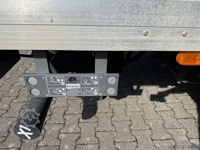Furgone chiuso IVECO Daily 35C16 3,0L Koffer LBW 750kg Euro6E Seitent