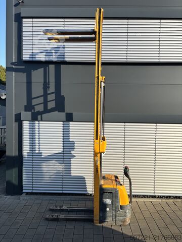 Palleløftere Jungheinrich EJC 216z