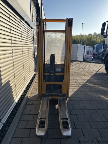 Palleløftere Jungheinrich EJC 216z