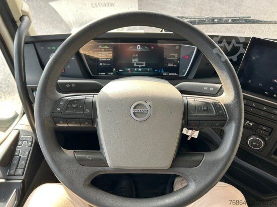 Nagy térfogatú nyergesvontató VOLVO FH 460 E6, LOW DECK, VOLL-LUFT, I SAVE, I-SHIFT, STANDKLIMA