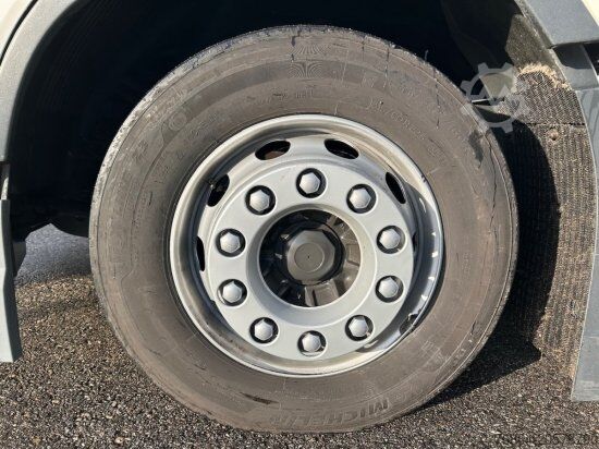 Nagy térfogatú nyergesvontató VOLVO FH 460 E6, LOW DECK, VOLL-LUFT, I SAVE,  I-SHIFT, STANDKLIMA