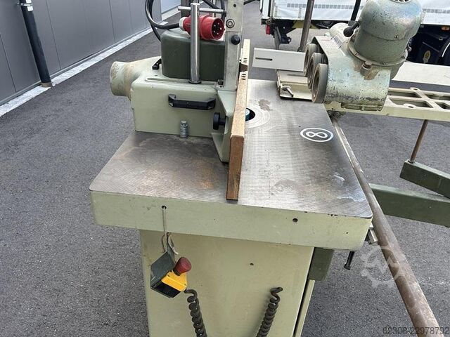 SCM T110 1996 SCM T110
