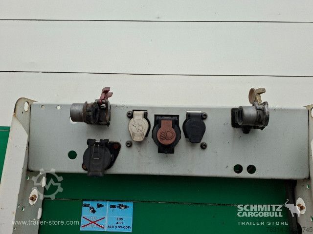 Semi-reboque aberto com lona Schmitz Cargobull Curtainsider Varios