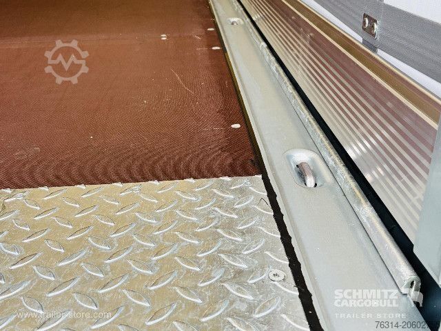 Atvira puspriekabė su tentu Schmitz Cargobull Curtainsider Standard Getränke