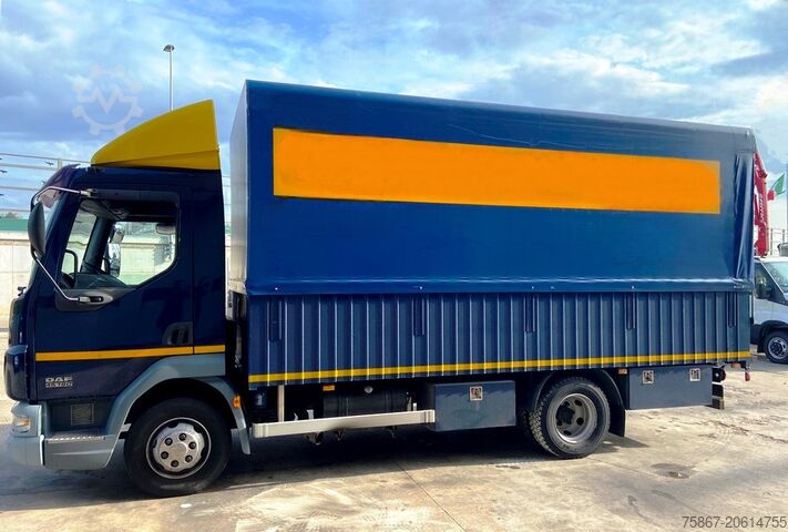 シート付きトラック DAF L45.180