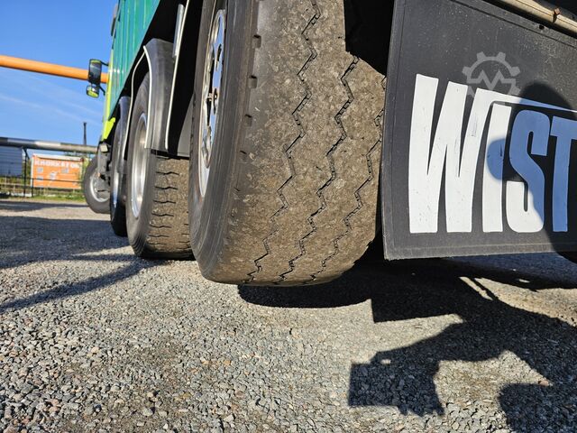 Camion basculant Volvo FH520-37 8X4 JMNL Ad-Blue Lift-Lenk 14m³