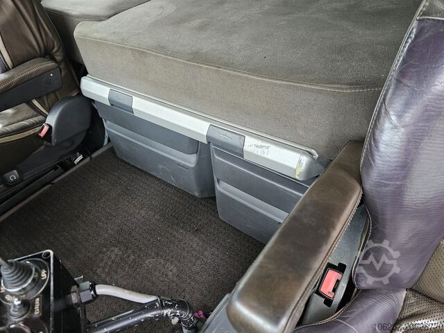 Camion basculant Volvo FH16 550HP 6X4 Dreiseitenkipper