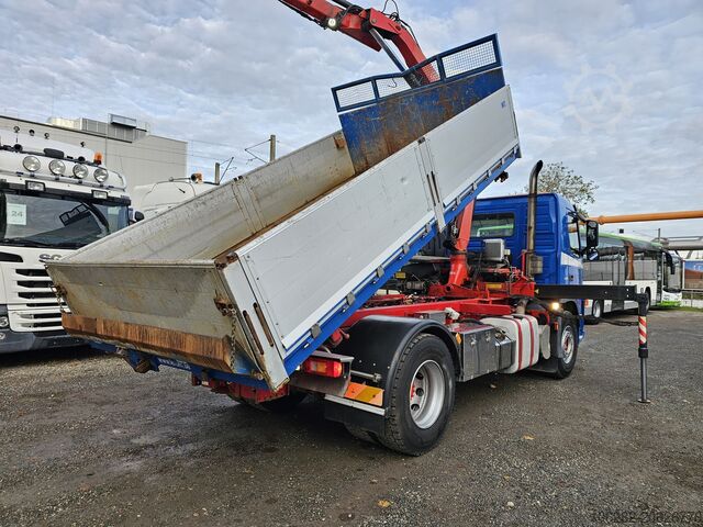 Camion basculant cu trei căi Volvo FM9 340HP Kran FASSI F95A.24 Blatt/Blatt